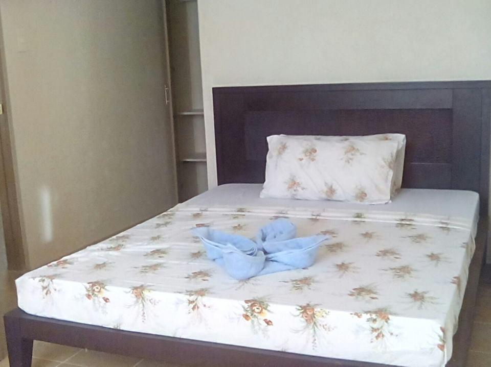 Happy Ripples Beach Resort Mabilao Exterior foto