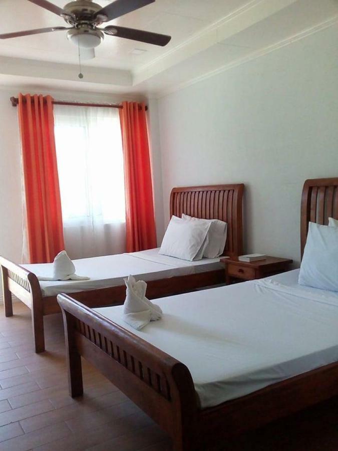 Happy Ripples Beach Resort Mabilao Exterior foto
